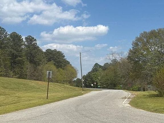 5th image of 21 Gates Rd