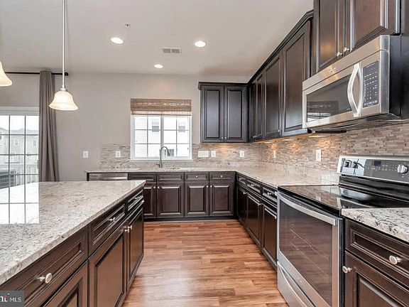 4th image of 14716 Mason Creek Cir