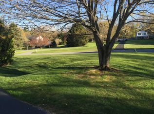 5397 Viewpoint Ct, Sykesville, MD 21784