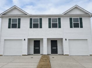 2400 B Brookville Dr #B, Greenville, NC 27834