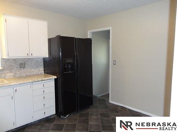 3rd image of 7212 S 21st Ave