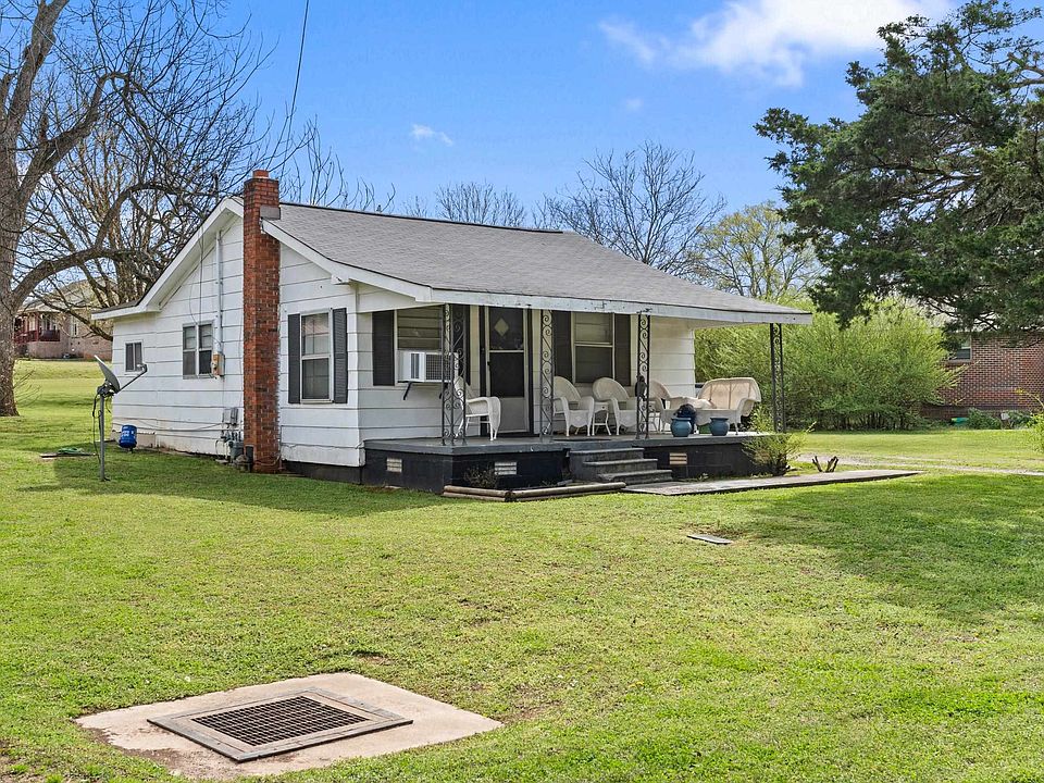 1st image of 91 Pinhook Rd