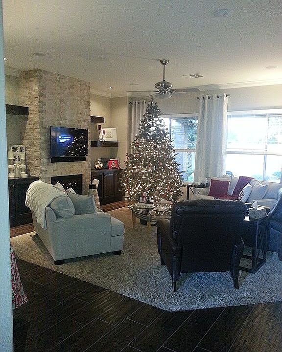 1st image of 2818 E Lexington Ct