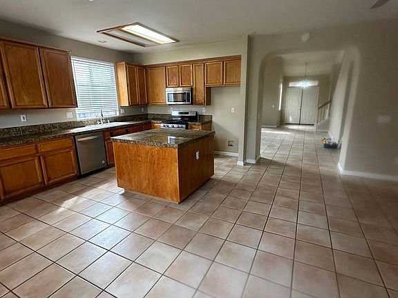 4th image of 3242 Kay Bridges Pl