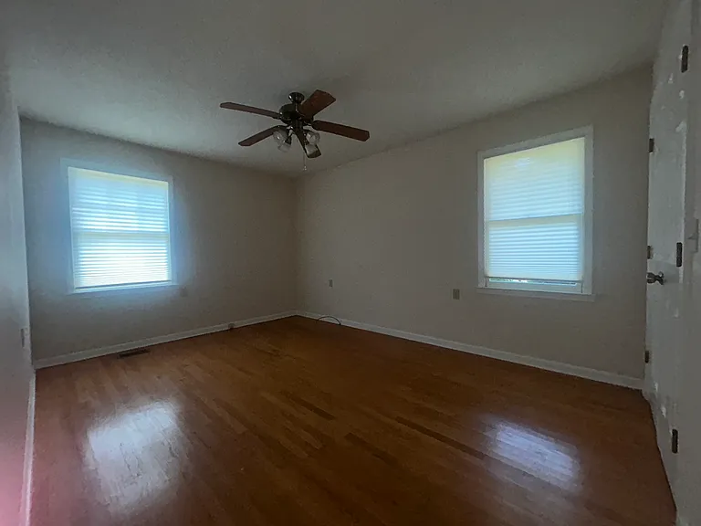 12 Hawthorne Trl — Photo 4