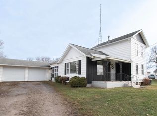 915 Hawpatch St, Lagrange, IN 46761