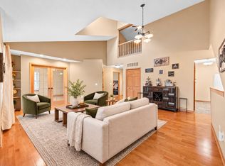 111 Morningside Dr NE, Hutchinson, MN 55350