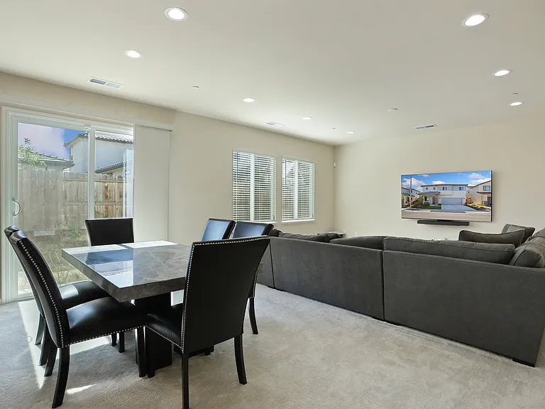 4321 Unify Ln — Photo 20