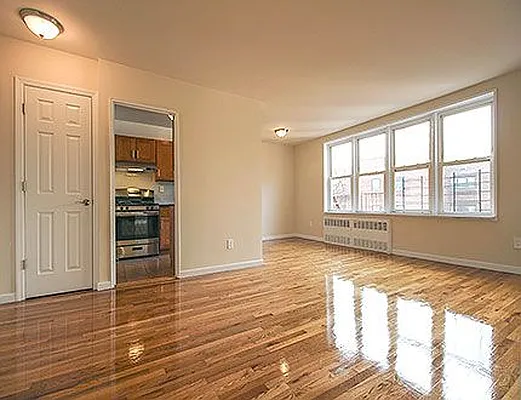 Rented by SW Queens Mezzanine | media 13