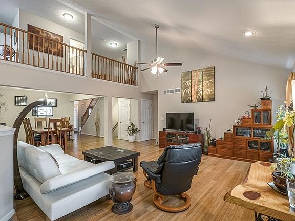 5th image of 2342 Gardner Dr