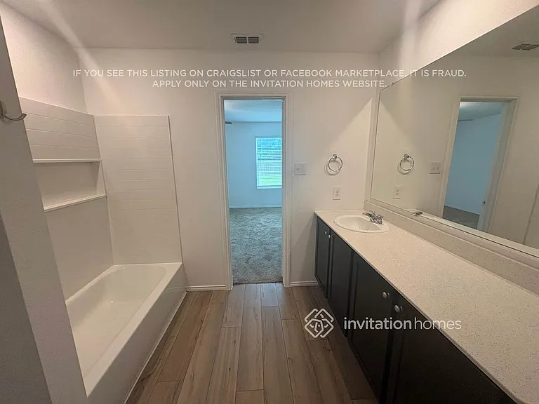 1320 Haymarket Rd — Photo 15
