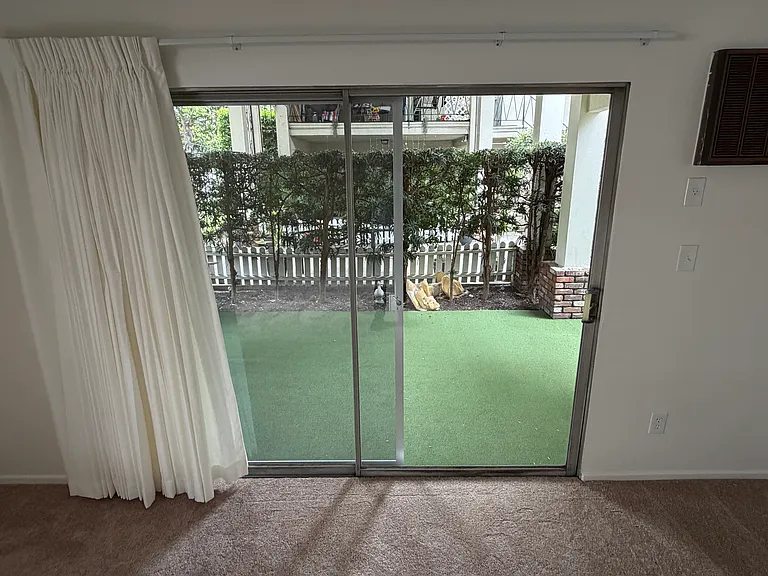 magnolia manor — Photo 33