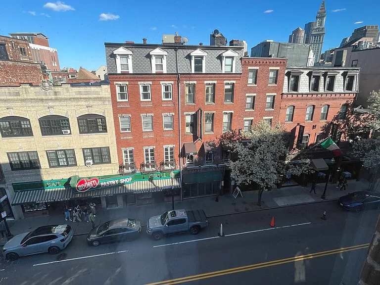 244 Hanover St #510 — Photo 29