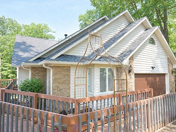 2nd image of 9392 S Harbour Pointe Dr