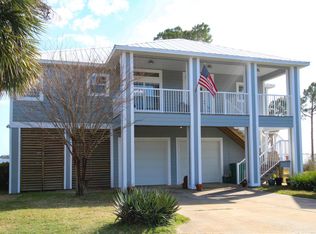 244 Tecumseh Ln, Mary Esther, FL 32569