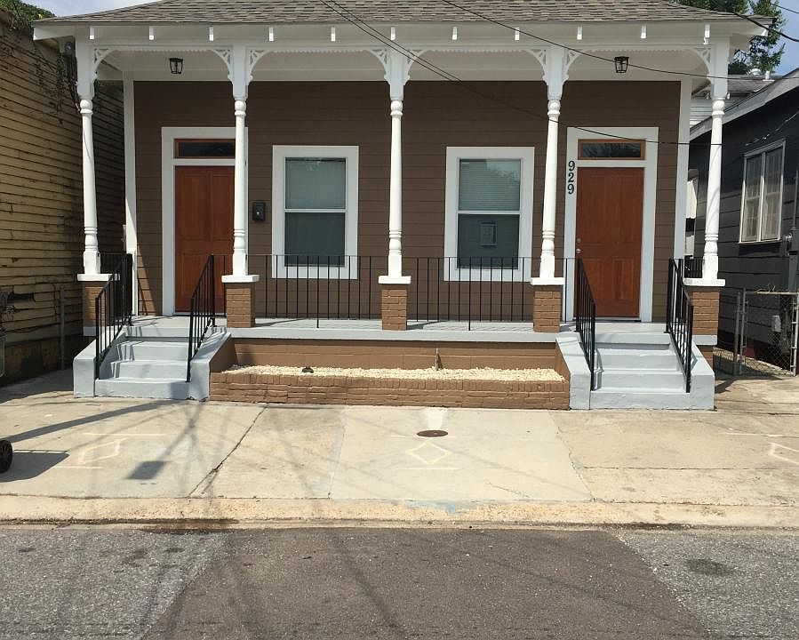 1st image of 929 Verret St