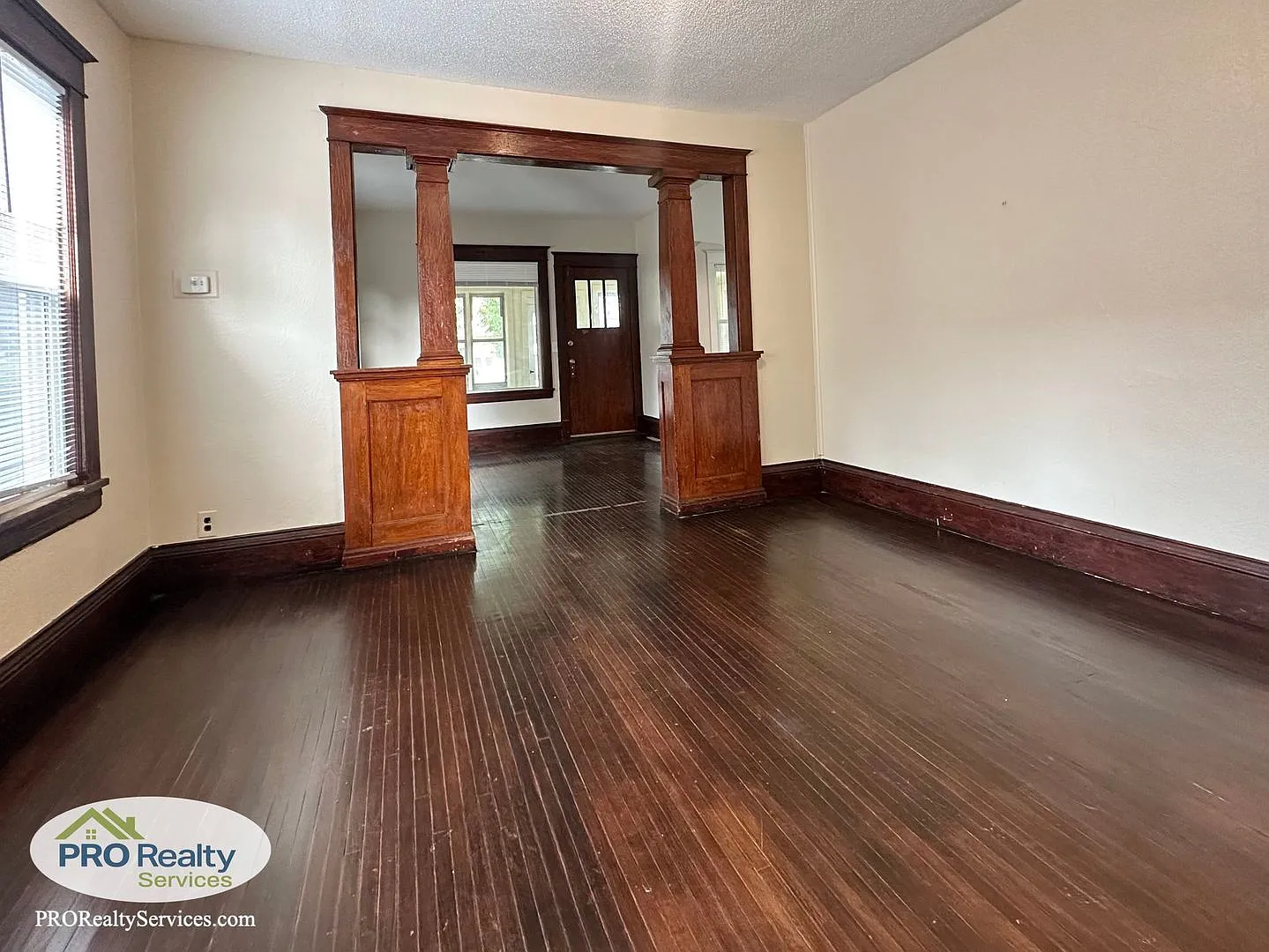 Spacious 4 Bedroom Home — Photo 4