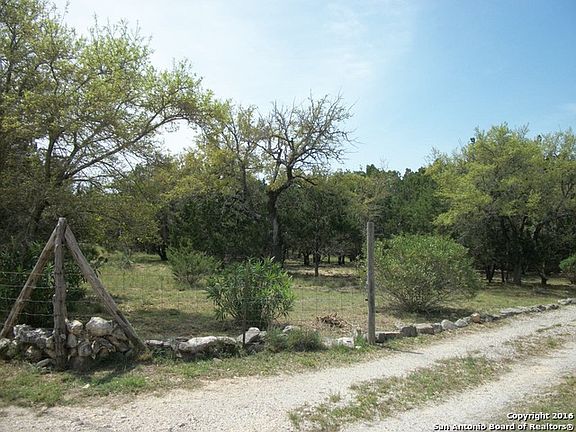 2nd image of 135 Brushy Creek Dr