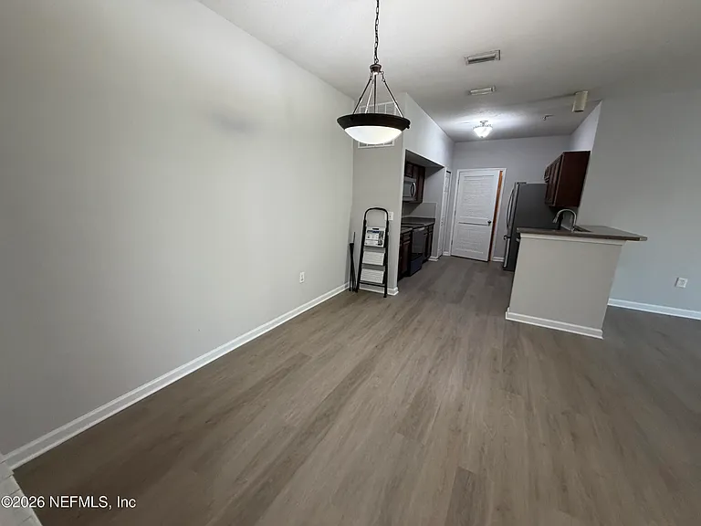 8201 Green Parrot Rd #106 — Photo 6