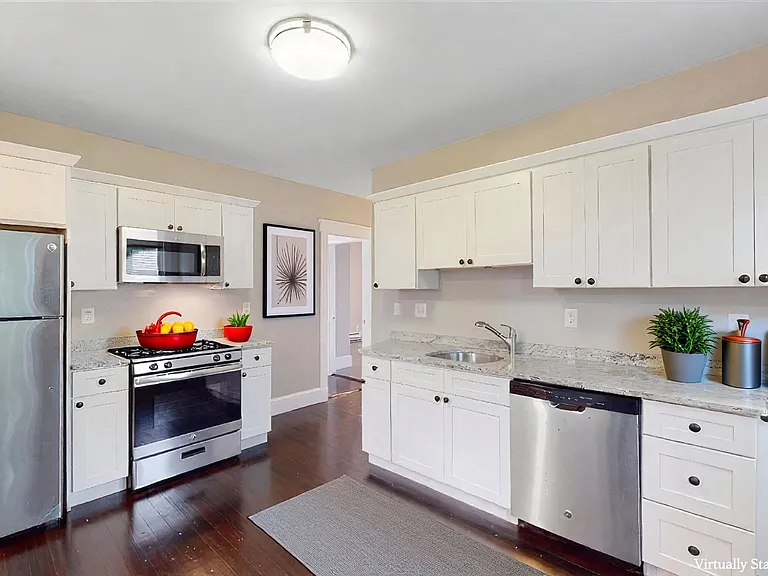 6 Ashmont Ct #2B — Photo 1