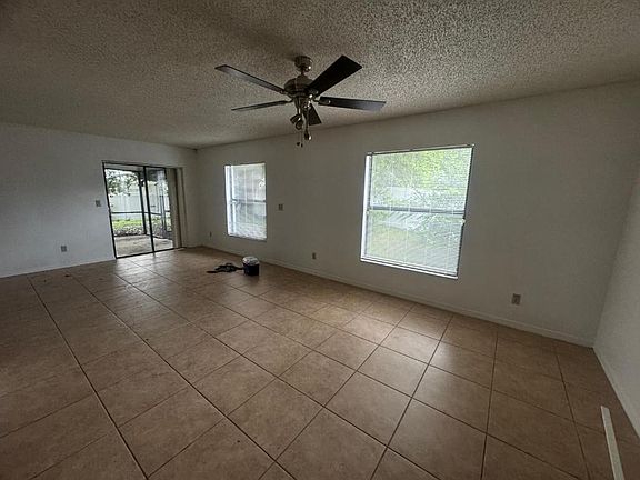 4th image of 5451 Barton Dr