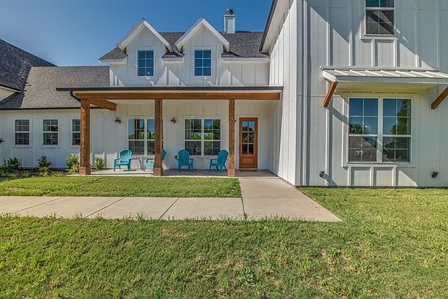 1st image of 8042 Canja Dr