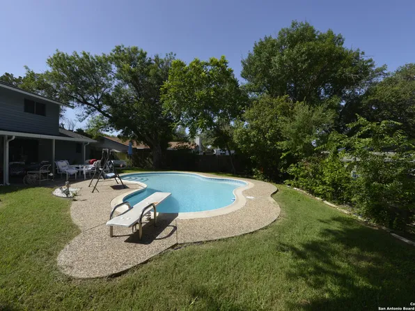 7831 Mountain Forest, San Antonio, TX 78239