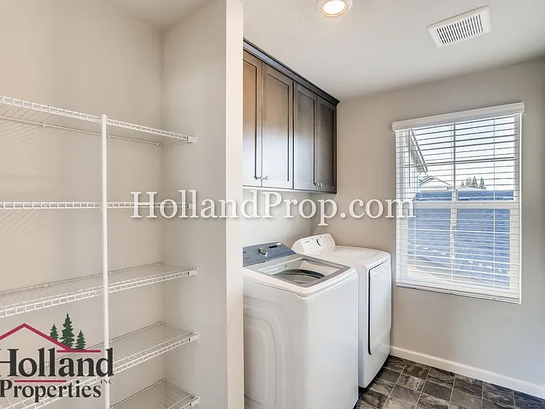 6780 SE Yamsay Ln — Photo 23