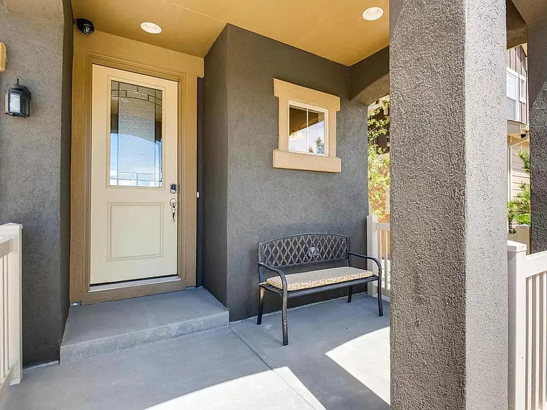 110 Pear Lake Way — Photo 6