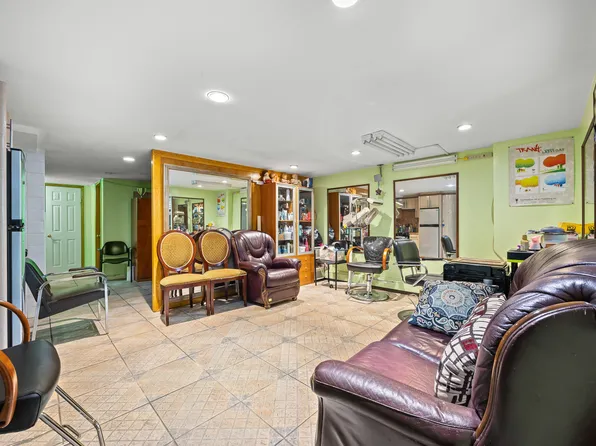 3979 Nostrand Avenue image 19 of 30