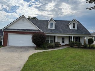 223 Sunnymeade Dr, Warner Robins, GA 31093