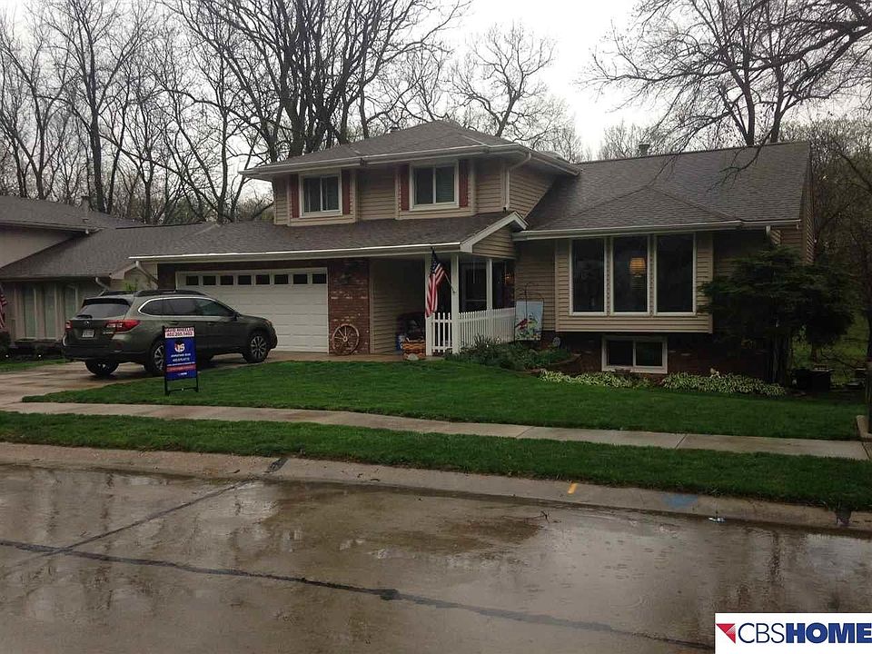 1st image of 12737 Forestdale Dr