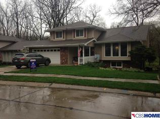 12737 Forestdale Dr, Bellevue, NE 68123