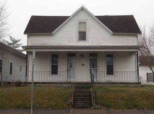605 E 4th St, Huntingburg, IN 47542