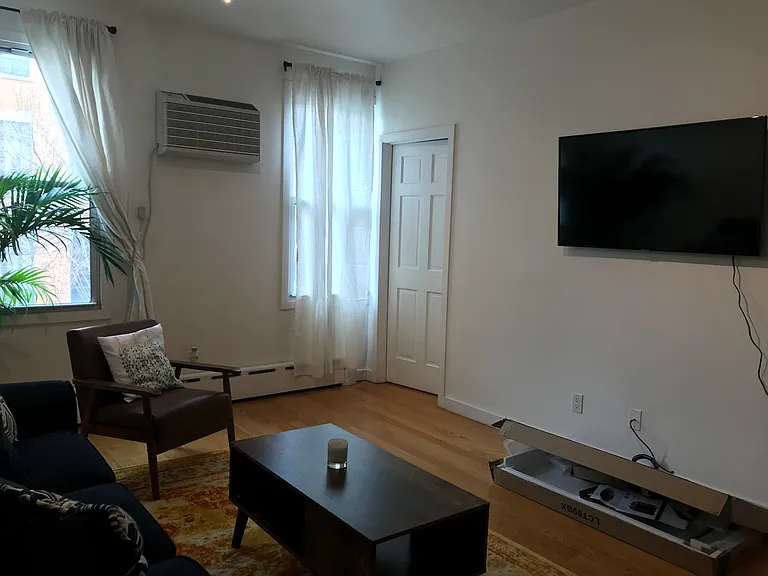 234 Richardson St #2 — Photo 13
