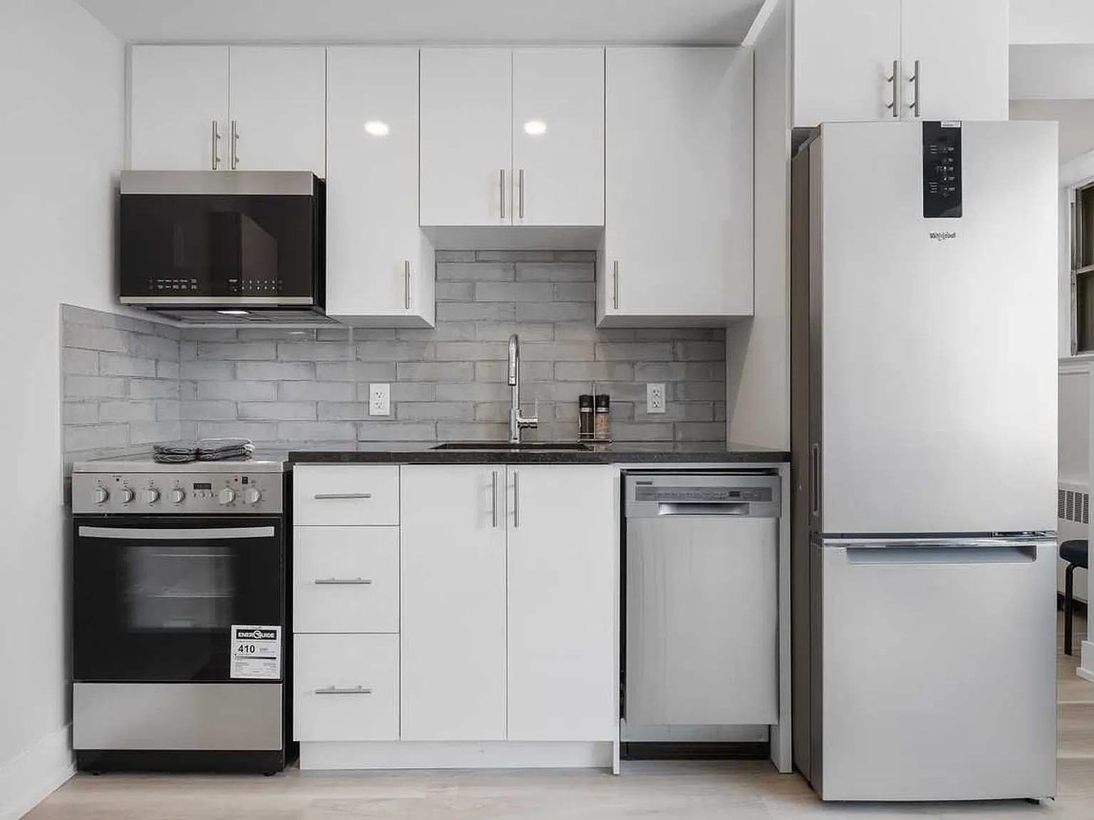 160 Osgoode Street Ottawa — Photo 3