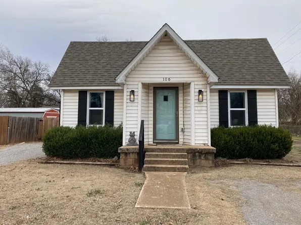 106 E Agnew Ave, Pauls Valley, OK 73075