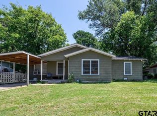 305 Park Cir, Sulphur Springs, TX 75482