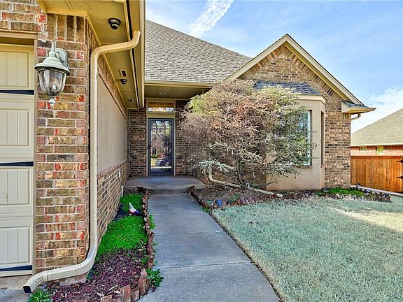 2nd image of 19409 Stone Cress Ct