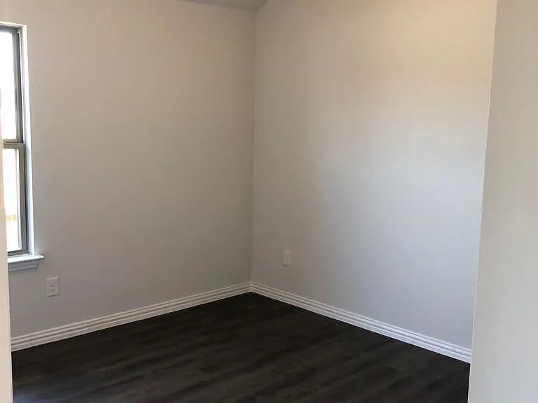 9124 Curacao Dr — Photo 11