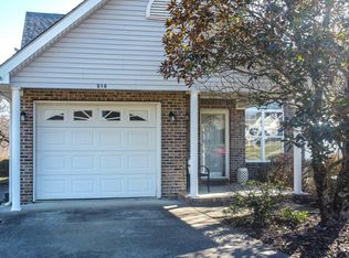 919 Stonebrook Ct, Paducah, KY 42003