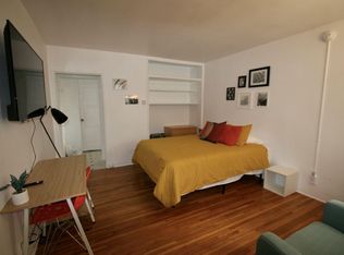 35 Clubhouse Ave APT D, Venice, CA 90291
