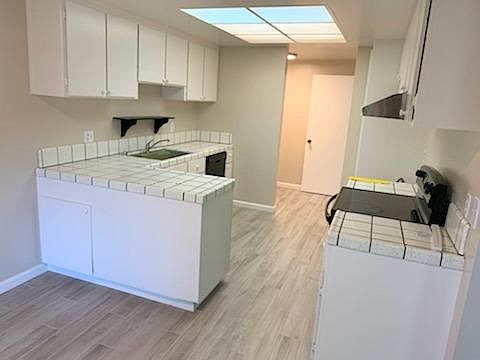 1st image of 5866 El Dori Dr