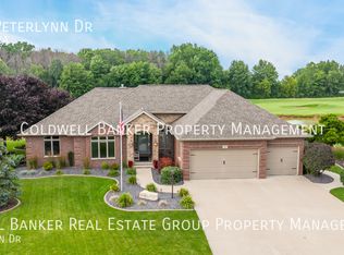 263 Peterlynn Dr, Wrightstown, WI 54180