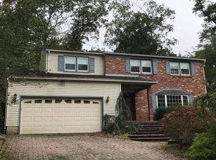 1902 Queen Anne Rd, Cherry Hill, NJ 08003