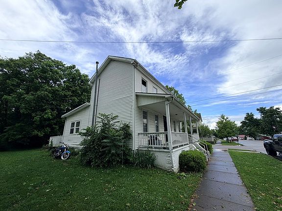 2nd image of 338 N Washington St