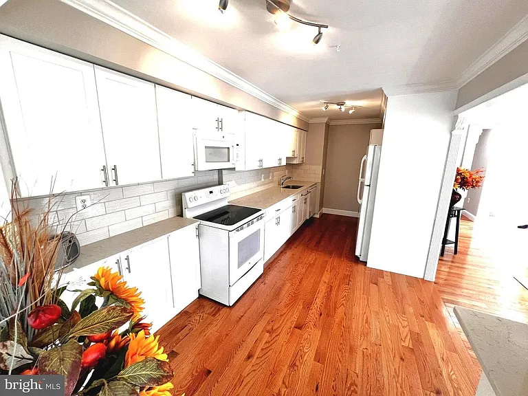 6572 Flagmaker Ct — Photo 7