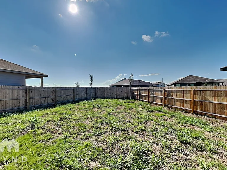 7127 Sapphire Rdg — Photo 24