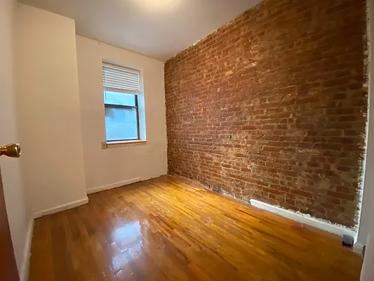 Rented by Best Apartments North Inc | media 35