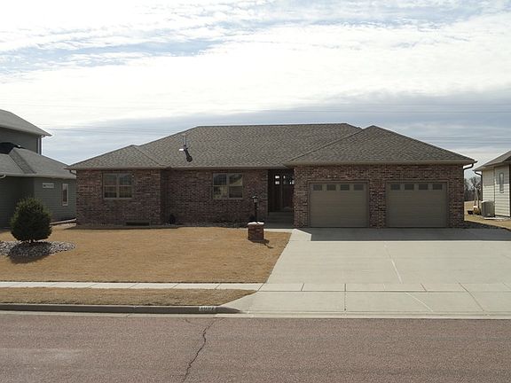 2nd image of 3007 Mulligan Dr